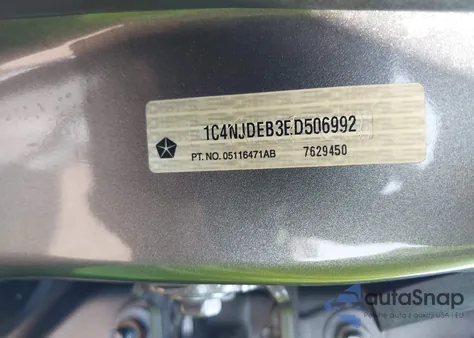 2014 Jeep Compass Latitude из США, поврежденный, VIN 1C4NJDEB3ED506992